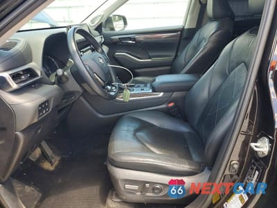 Zdjęcie 7 z 13 samochodu: 2020 TOYOTA HIGHLANDER HYBRID PLATINUM VIN:5TDEBRCH6LS012726 - miniatura