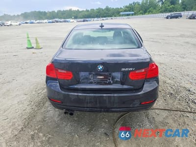 Zdjęcie 6 z 12 samochodu: 2013 BMW 328 I VIN:WBA3A5C55DF601726 - miniatura
