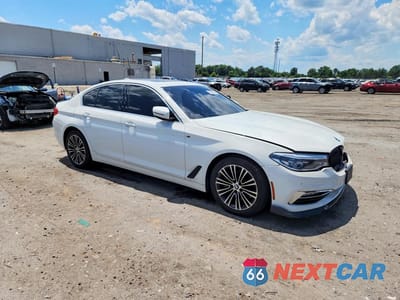Czwarte zdjęcie samochodu z boku: 2017 BMW 540 XI VIN:WBAJE7C30HG887698 - miniatura