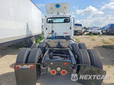 Zdjęcie 6 z 10 samochodu: 2017 FREIGHTLINER BUSINESS CLASS M2 SEMI TRUCK VIN:3AKJC5DV1HDJE0029 - miniatura