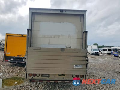 Zdjęcie 6 z 14 samochodu: 2022 ISUZU NPR HD DELIVERY TRUCK VIN:54DC4W1D6NS202385 - miniatura