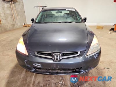 Piąte zdjęcie samochodu w środku: 2005 HONDA ACCORD EX VIN:1HGCM66585A029708 - miniatura