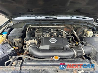 Zdjęcie 8 z 11 samochodu: 2005 NISSAN FRONTIER SE VIN:1N6AD06W05C402608 - miniatura