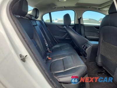 Zdjęcie 10 z 12 samochodu: 2020 JAGUAR XE S VIN:SAJAJ4FX7LCP60279 - miniatura