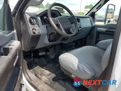Zdjęcie 8 z 12 samochodu: 2019 FORD F750 SUPER DUTY VIN:1FDNF7DC7KDF00942 - miniatura