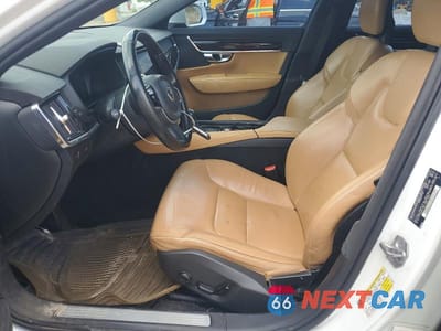 Zdjęcie 7 z 12 samochodu: 2018 VOLVO S90 T5 MOMENTUM VIN:LVY982AK0JP019175 - miniatura