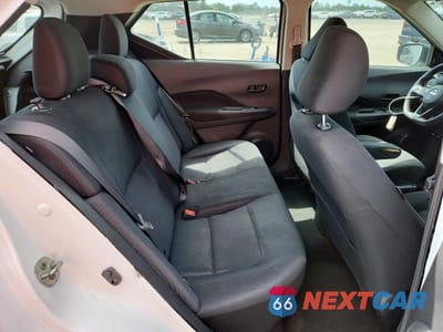 Zdjęcie 10 z 12 samochodu: 2023 NISSAN KICKS S VIN:3N1CP5BV4PL512701 - miniatura