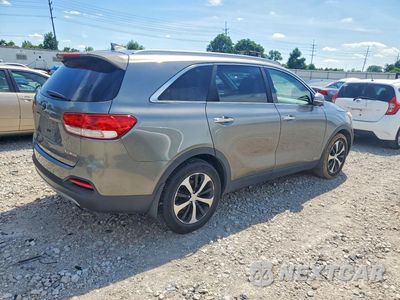 Trzecie zdjęcie samochodu z tyłu: 2016 KIA SORENTO EX VIN:5XYPHDA15GG133010 - miniatura