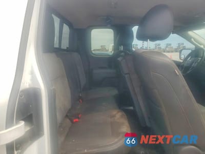 Zdjęcie 10 z 12 samochodu: 2018 NISSAN TITAN XD S VIN:1N6AA1C32JN506699 - miniatura