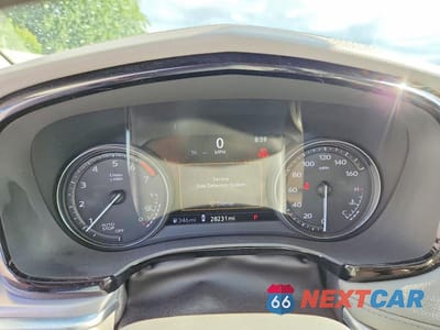 Zdjęcie 9 z 14 samochodu: 2024 CADILLAC XT5 PREMIUM LUXURY VIN:1GYKNCR48RZ727648 - miniatura