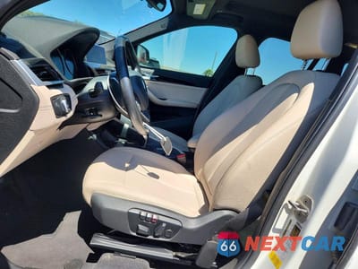 Zdjęcie 7 z 13 samochodu: 2020 BMW X1 SDRIVE28I VIN:WBXJG7C02L5P75141 - miniatura