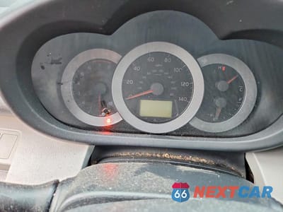 Zdjęcie 9 z 13 samochodu: 2007 TOYOTA RAV4 BASE VIN:JTMZD33V475069078 - miniatura
