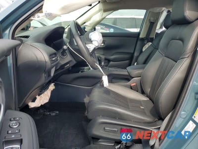 Zdjęcie 7 z 13 samochodu: 2024 HONDA HR-V EXL VIN:3CZRZ1H77RM740864 - miniatura