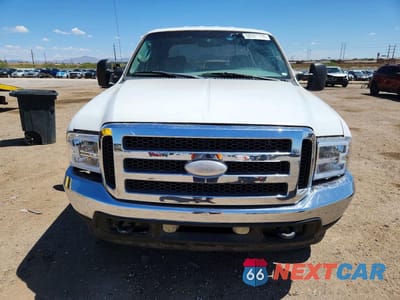 Piąte zdjęcie samochodu w środku: 2005 FORD F250 SUPER DUTY VIN:1FTSW21P55EA48571 - miniatura