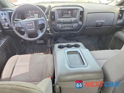 Zdjęcie 8 z 12 samochodu: 2015 GMC SIERRA K1500 VIN:1GTV2TEC0FZ209182 - miniatura