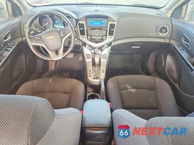 Zdjęcie 8 z 12 samochodu: 2014 CHEVROLET CRUZE LT VIN:1G1PC5SB6E7167584 - miniatura
