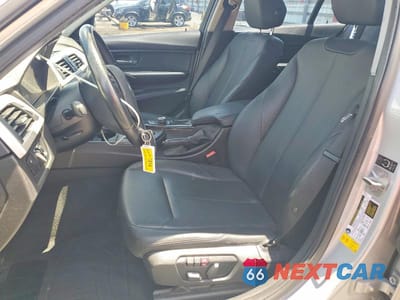 Zdjęcie 7 z 12 samochodu: 2015 BMW 320 I VIN:WBA3B1G52FNT05667 - miniatura