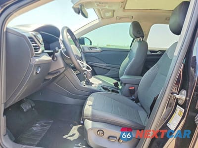 Zdjęcie 7 z 12 samochodu: 2025 VOLKSWAGEN TAOS SE BLACK VIN:3VV3C7B22SM082925 - miniatura