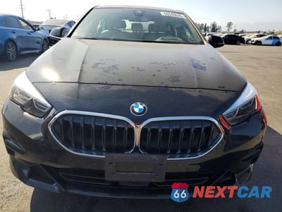 Piąte zdjęcie samochodu w środku: 2024 BMW 228XI VIN:WBA73AK01R7N20038 - miniatura