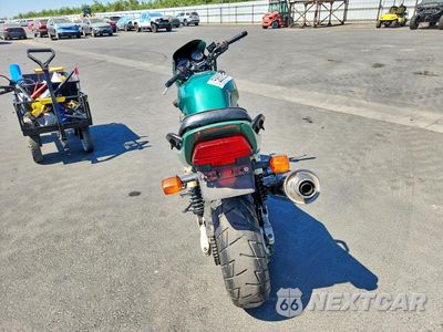 Czwarte zdjęcie samochodu z boku: 2003 KAWASAKI ZR1200 A VIN:JKAZR9A133A027081 - miniatura