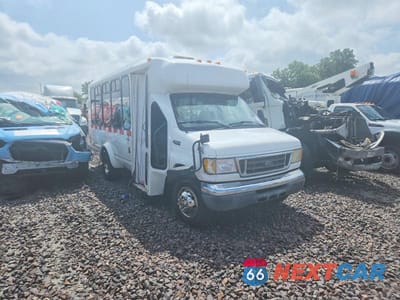 2004 FORD ECONOLINE E350 SUPER DUTY CUTAWAY VAN 1FDWE35S94HB38906 - główne zdjęcie licytacji z USA - miniatura