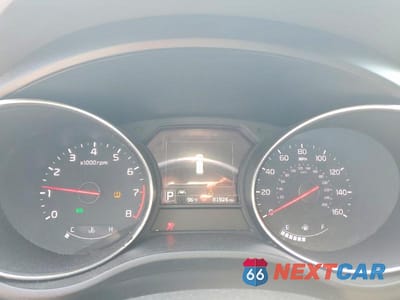 Zdjęcie 9 z 14 samochodu: 2018 KIA SEDONA LX VIN:KNDMB5C10J6364138 - miniatura