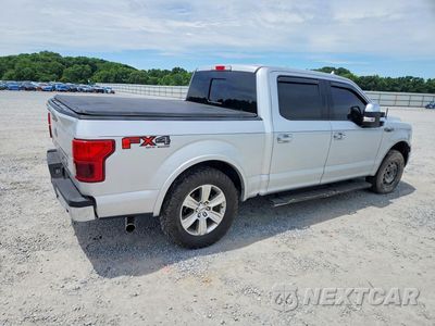 Trzecie zdjęcie samochodu z tyłu: 2018 FORD F150 SUPERCREW VIN:1FTEW1CP5JFE14313 - miniatura