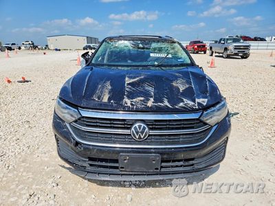 Piąte zdjęcie samochodu w środku: 2023 VOLKSWAGEN JETTA SE VIN:3VW7M7BUXPM046550 - miniatura