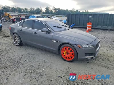 Czwarte zdjęcie samochodu z boku: 2016 JAGUAR XF PREMIUM VIN:SAJBD4BV5GCY22929 - miniatura