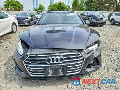 Piąte zdjęcie samochodu w środku: 2018 AUDI A5 PREMIUM VIN:WAUWNGF54JN011205 - miniatura