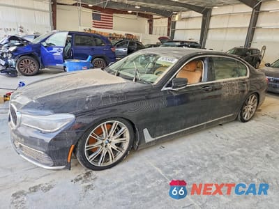 2016 BMW 750 XI WBA7F2C51GG419523 - główne zdjęcie licytacji z USA - miniatura