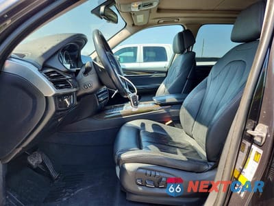 Zdjęcie 7 z 13 samochodu: 2016 BMW X5 XDRIVE35I VIN:5UXKR0C58G0P20032 - miniatura