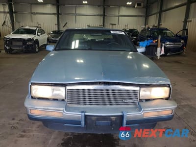 Piąte zdjęcie samochodu w środku: 1987 CADILLAC SEVILLE VIN:1G6KS5183HU815630 - miniatura