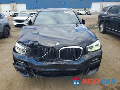 Piąte zdjęcie samochodu w środku: 2019 BMW X3 XDRIVE30I VIN:5UXTR9C55KLD93172 - miniatura