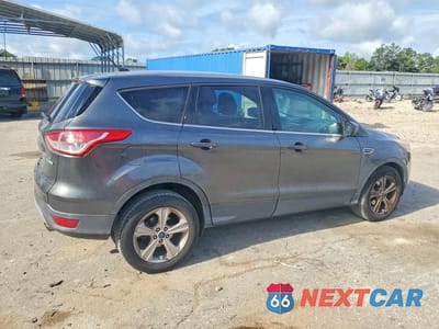 Trzecie zdjęcie samochodu z tyłu: 2015 FORD ESCAPE SE VIN:1FMCU0GX5FUB36271 - miniatura