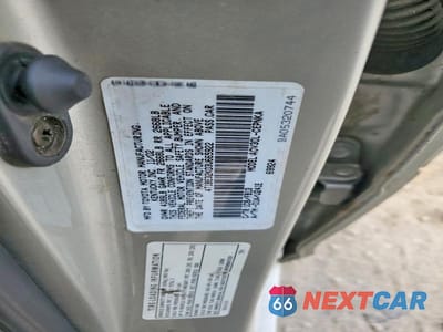 Zdjęcie 12 z 12 samochodu: 2003 TOYOTA CAMRY LE VIN:4T1BE32K03U665922 - miniatura