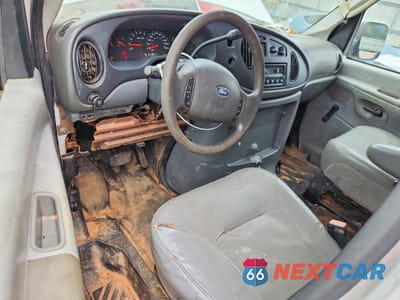 Zdjęcie 8 z 14 samochodu: 2006 FORD ECONOLINE E250 VAN VIN:1FTNE24L66DA44948 - miniatura