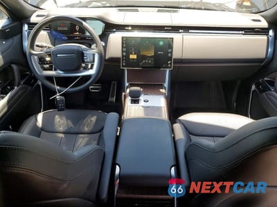 Zdjęcie 8 z 13 samochodu: 2025 LAND ROVER RANGE ROVER SE VIN:SALKPBE94SA333847 - miniatura