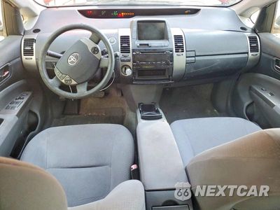 Zdjęcie 8 z 12 samochodu: 2006 TOYOTA PRIUS BASE VIN:JTDKB20U967074602 - miniatura