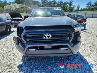 Piąte zdjęcie samochodu w środku: 2024 TOYOTA TACOMA SR5 VIN:3TMKB5FN8RM022275 - miniatura