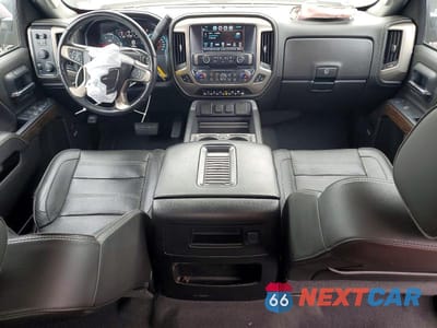 Zdjęcie 8 z 12 samochodu: 2019 GMC SIERRA K2500 DENALI VIN:1GT12SEY9KF210945 - miniatura