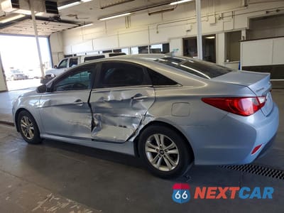 Drugie zdjęcie samochodu z przodu: 2014 HYUNDAI SONATA GLS VIN:5NPEB4AC1EH906930 - miniatura