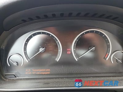Zdjęcie 9 z 12 samochodu: 2013 BMW 528 XI VIN:WBAXH5C59DDW12950 - miniatura