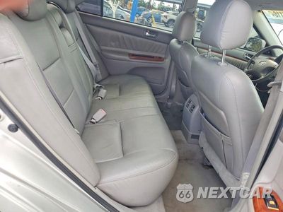 Zdjęcie 10 z 12 samochodu: 2004 TOYOTA CAMRY XLE VIN:4T1BE32K44U828668 - miniatura