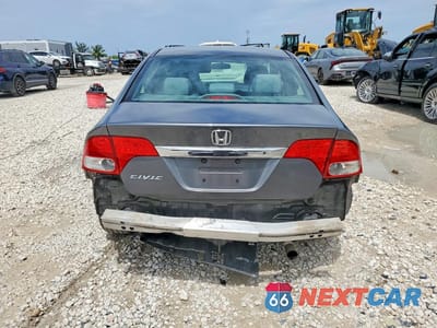Zdjęcie 6 z 13 samochodu: 2010 HONDA CIVIC LX VIN:2HGFA1F53AH565423 - miniatura