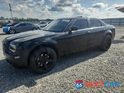 2008 CHRYSLER 300C 2C3KK63H98H319416 - główne zdjęcie licytacji z USA - miniatura