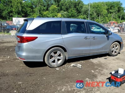 Trzecie zdjęcie samochodu z tyłu: 2020 HONDA ODYSSEY EXL VIN:5FNRL6H71LB055663 - miniatura