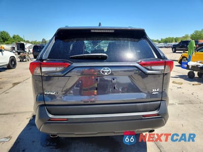 Zdjęcie 6 z 13 samochodu: 2024 TOYOTA RAV4 XLE VIN:2T3P1RFV5RW411065 - miniatura