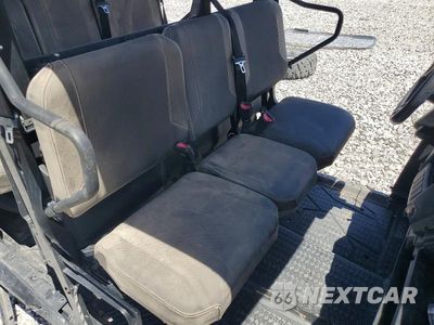 Piąte zdjęcie samochodu w środku: 2022 TRACKER UTILITY VEHICLE VIN:4UF5R4KBXNT301522 - miniatura
