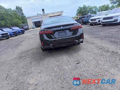 Zdjęcie 6 z 14 samochodu: 2026 BMW 530 XI VIN:WBA53FJ07TCW28698 - miniatura
